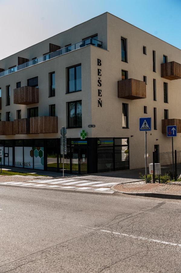 Apartmany Besen Bešeňová Kültér fotó