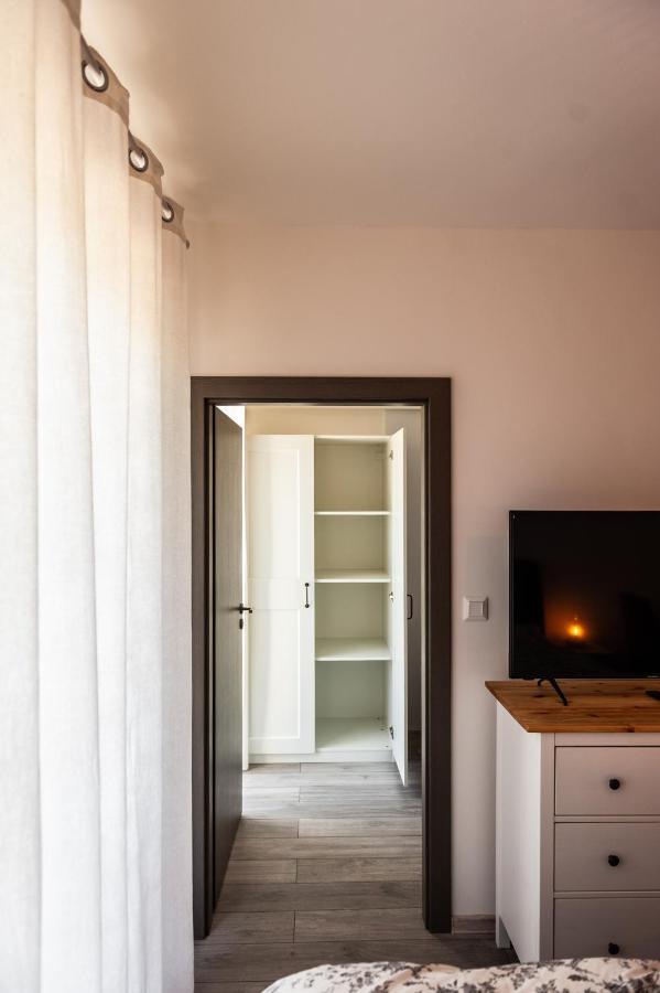 Apartmany Besen Bešeňová Kültér fotó