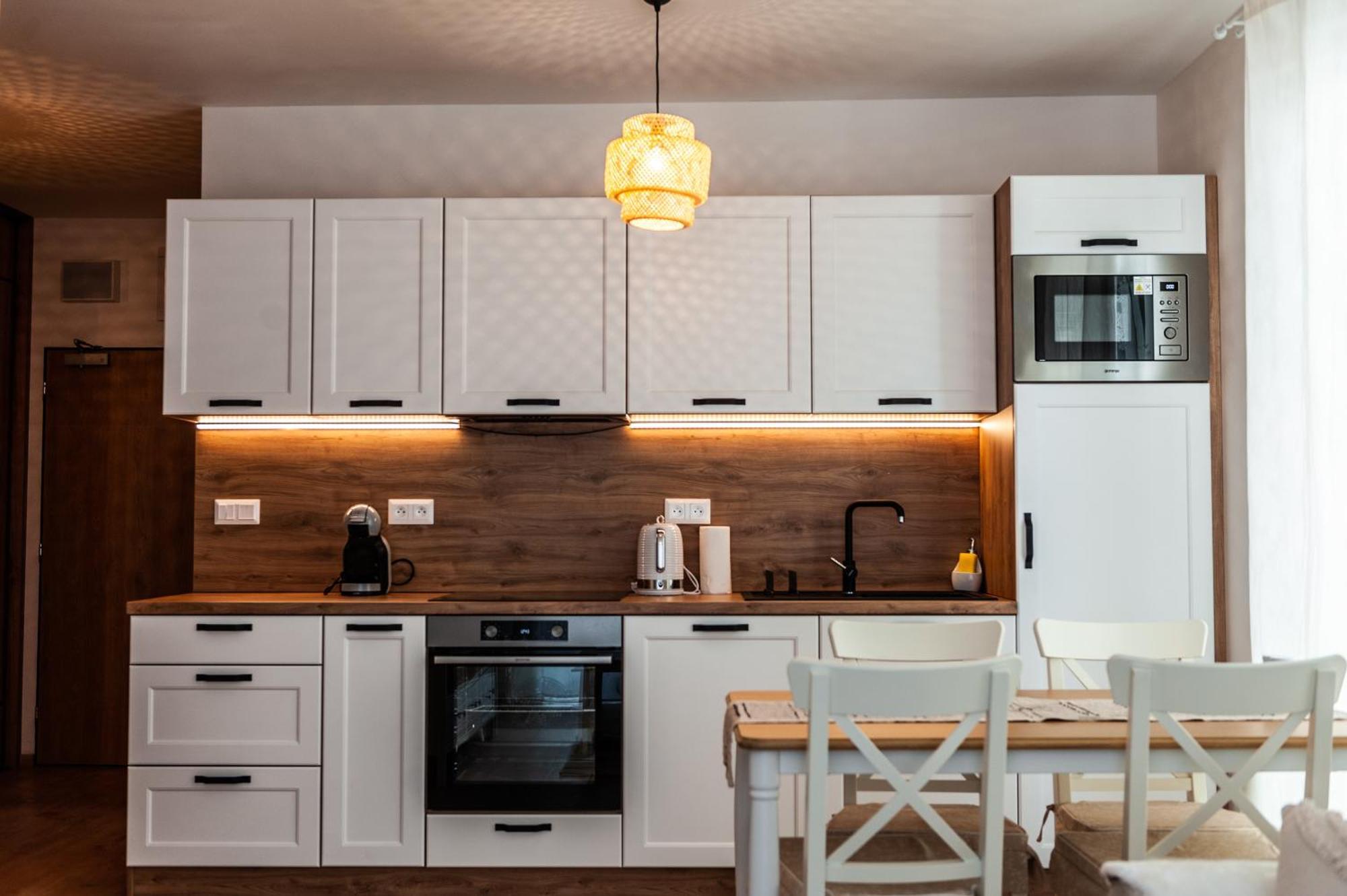 Apartmany Besen Bešeňová Kültér fotó