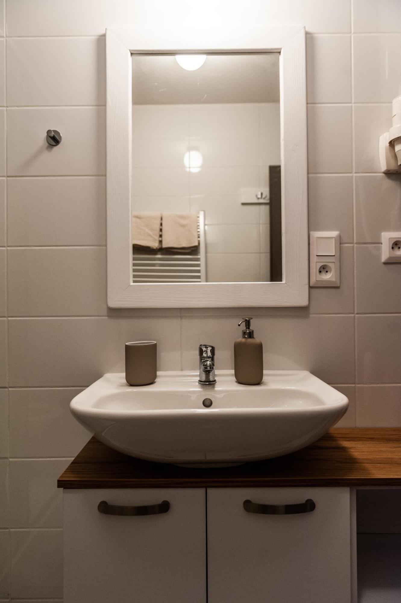 Apartmany Besen Bešeňová Kültér fotó