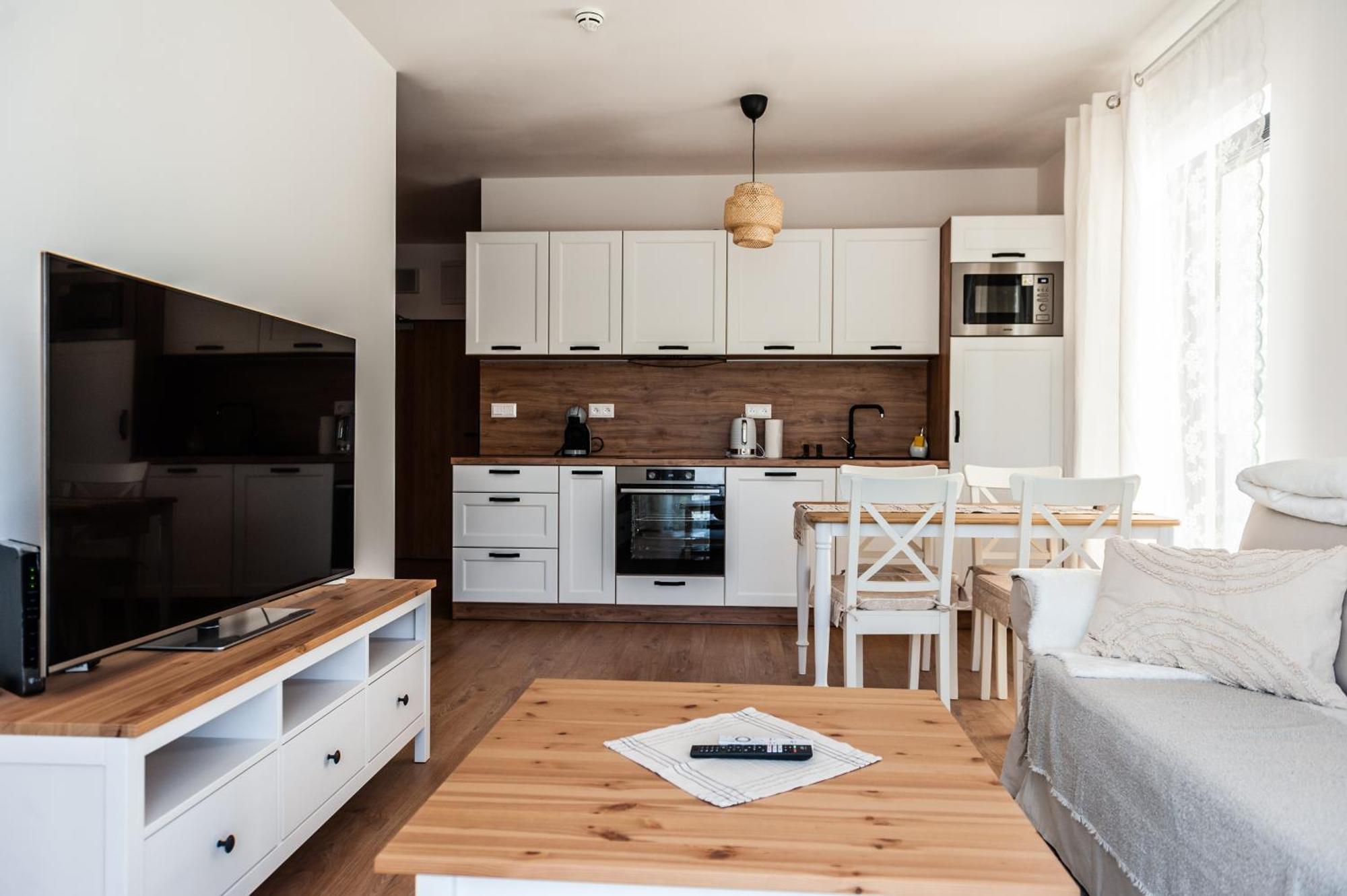 Apartmany Besen Bešeňová Kültér fotó