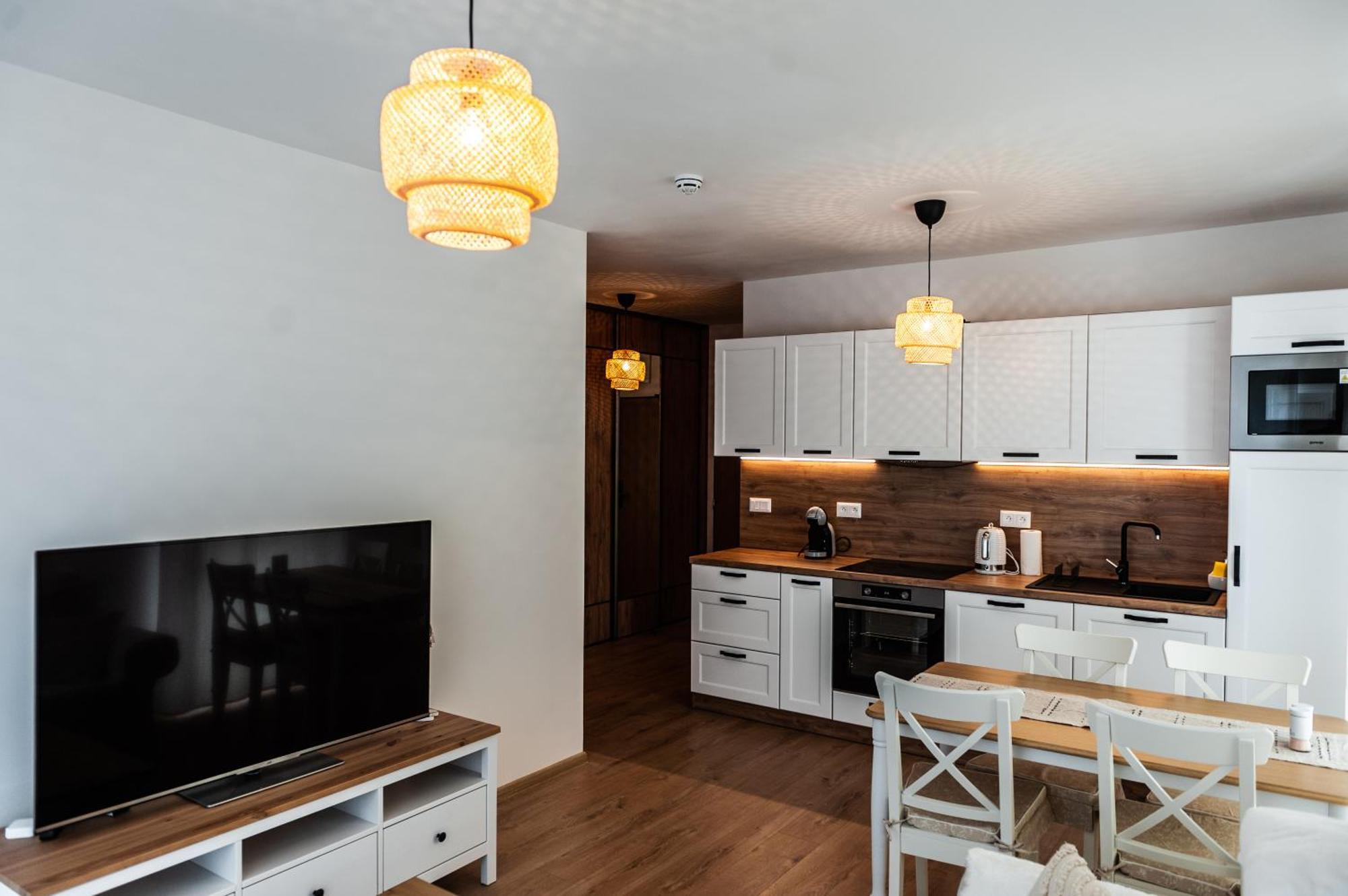 Apartmany Besen Bešeňová Kültér fotó